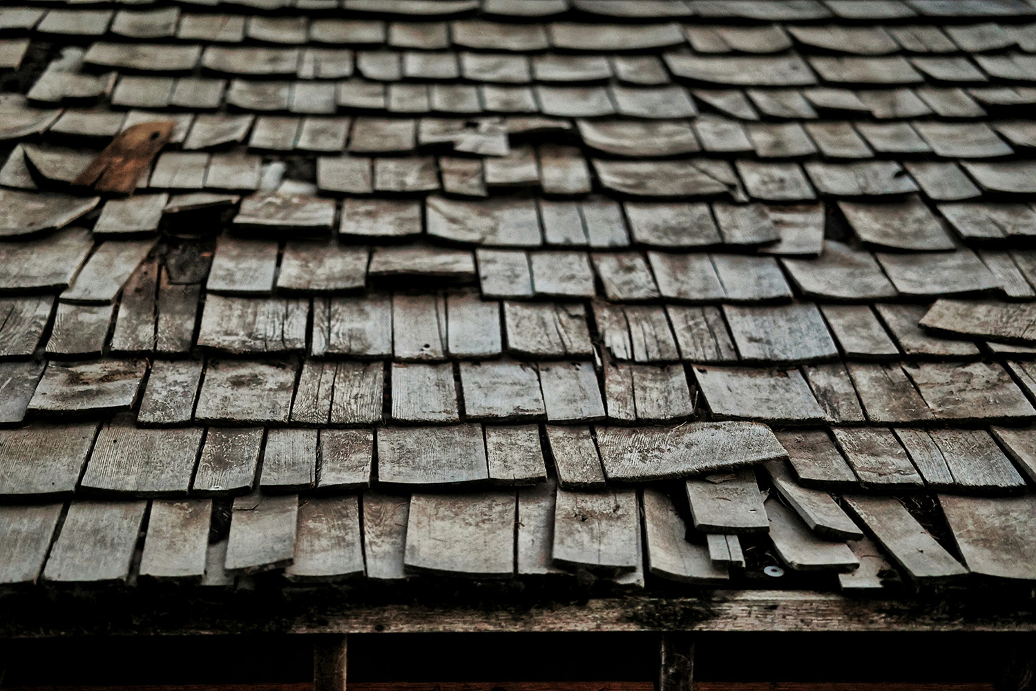 JENCO – Should I Repair or Replace My Roof Should I Repair or Replace My Roof? • JENCO Construction
